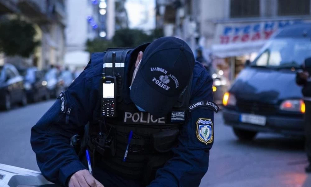 ΕΛ.ΑΣ: Για ποιον λόγο έριξαν πρόστιμο - μαμούθ σε αυτοκίνητο 1.000 ευρώ;